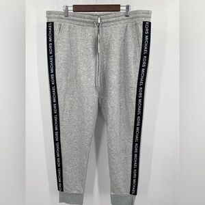 MICHAEL‎ KORS Men's Slim-Fit Logo-Tape
Joggers Light Gray XXL